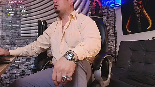 XXX chat uživo modela Dante_Bellini