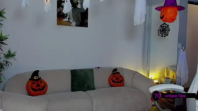 Anya-Ray Chat XXX live