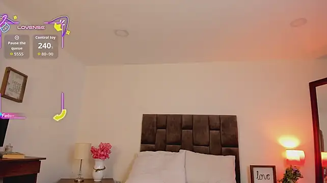 Chat +18 de Aliccecullen ao vivo