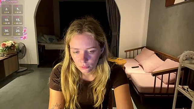 One_On_Mllion Live XXX Chat
