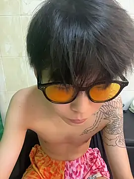 XXX chat uživo modela DDD_17
