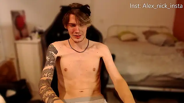 Alex_Nick_ Chat XXX in diretta