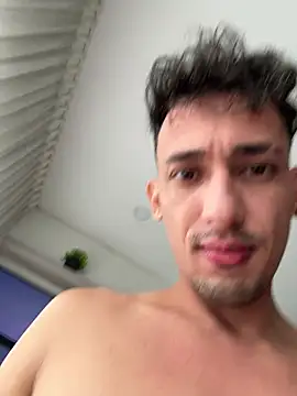 Chat +18 de twoboyssex ao vivo