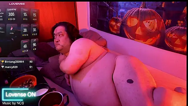 ChubbyBEAR039のライブXXXチャット