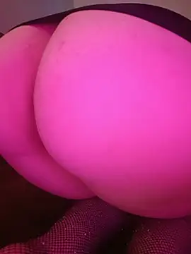 Quenn_Chiraz_SquirtのライブXXXチャット