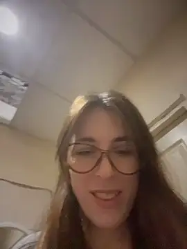 MommmyYummyのライブXXXチャット