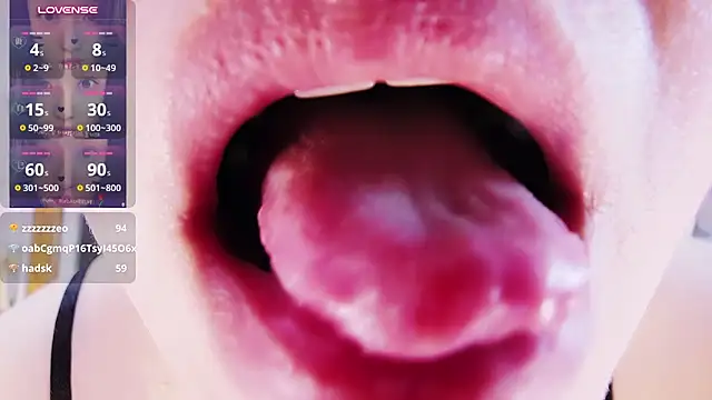 xiaoqingren 网络视讯表演