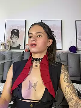 צ'אט XXX בשידור חי של JuliaColemann