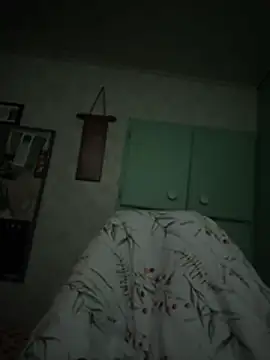 NoteworthyLaser111's Live XXX Chat