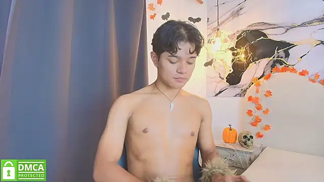 Timmy_Bell Adlı Modelin Canlı XXX Sohbeti