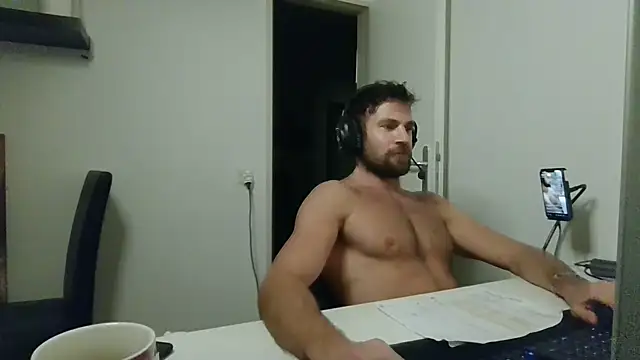 alpha-hunkのライブXXXチャット