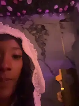 Онлайн чат XXX Fourqueens