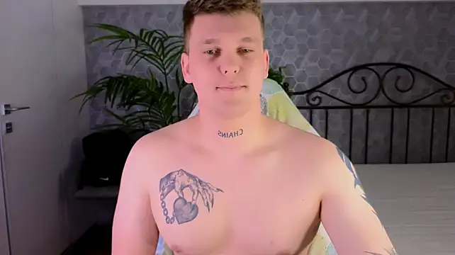 XXX chat uživo modela HotVanee