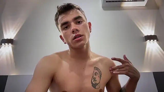 Just_Max02n Live XXX chat
