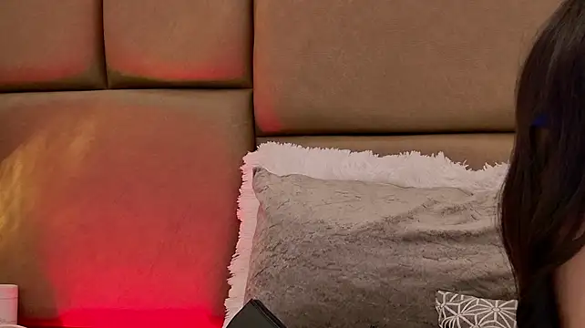 KatheVera's Live XXX Chat