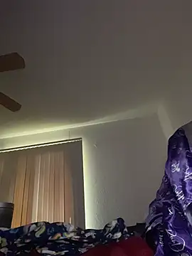 reecieofficial's Live XXX Chat