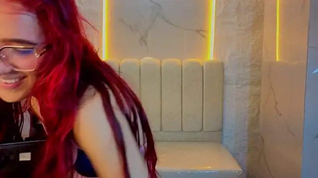 Онлайн чат XXX liss_red_tx