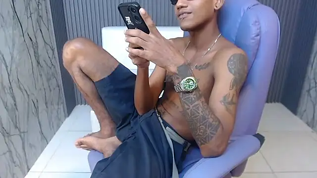 Онлайн чат XXX ManSant