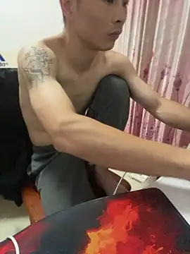 gutou001 live XXX chat