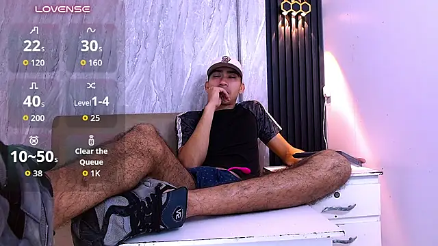 Liam_crox Live XXX-chat