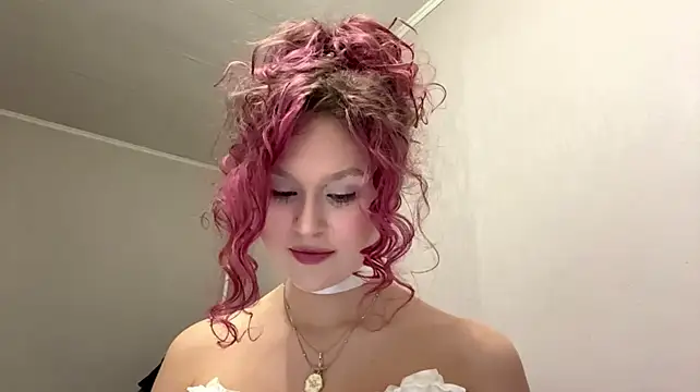 Онлайн чат XXX ColetteSolverud