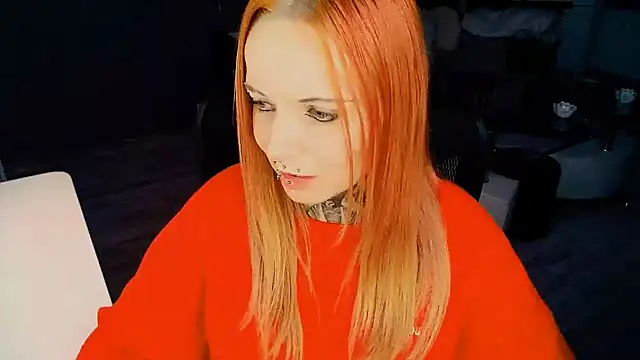 InesGoldのライブXXXチャット