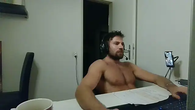 alpha-hunk XXX чат на живо