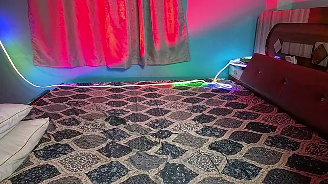 Онлайн чат XXX cosmic_guy