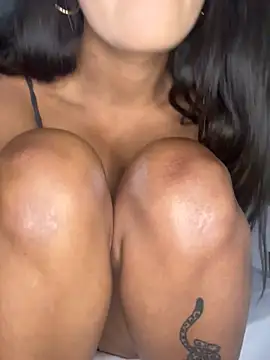 Онлайн чат XXX Rayleighcamx