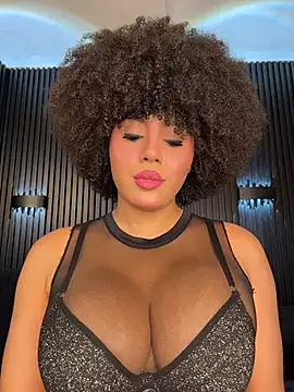 Онлайн чат XXX kendall_coxx