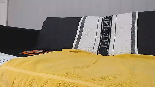 lilchristian@xh Adlı Modelin Canlı XXX Sohbeti