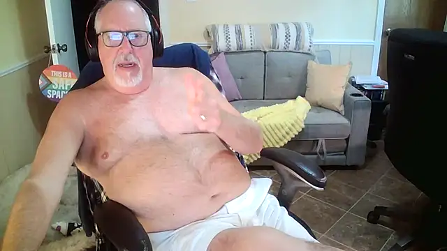Chat +18 de superbearboss ao vivo