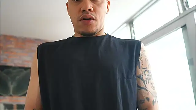 AlphaMasterXxx Chat XXX in diretta