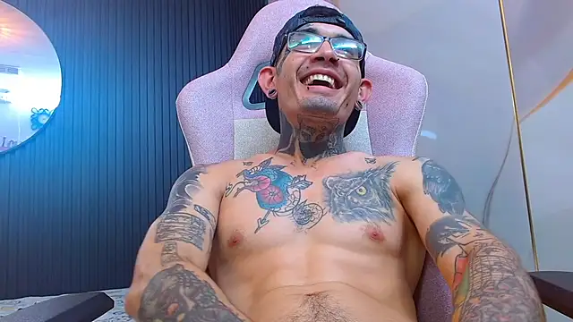 แชท XXX สดของ Boy_tatto77