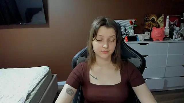 SoniNesti Live XXX-Chat