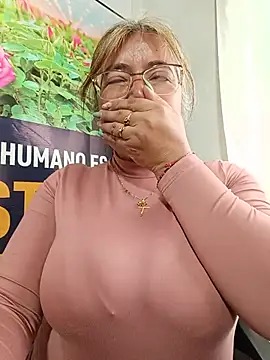 __valentina18: απευθείας συνομιλία ΧΧΧ
