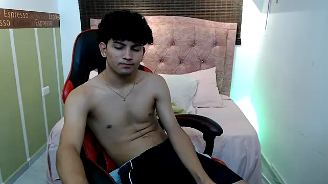 Chat +18 de sthellar_gp ao vivo