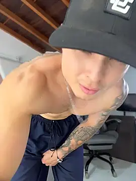 Chat XXX en directo de Alexander_ferre