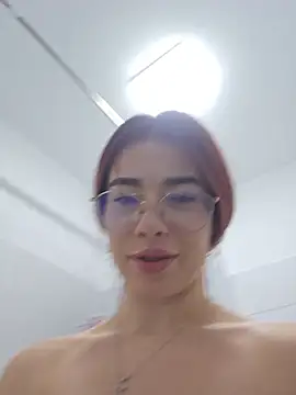 Chat +18 de RedHeadFoxy ao vivo
