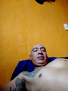 Czat XXX na żywo – Cain180k