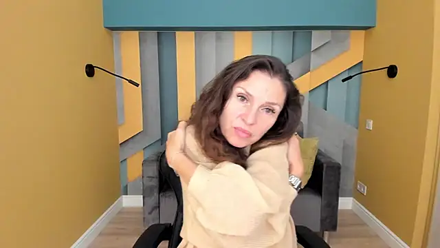 Chatroom XXX en direct de EllaLong