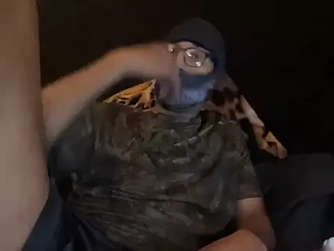 ThrowedWorldWide's Webcam Show