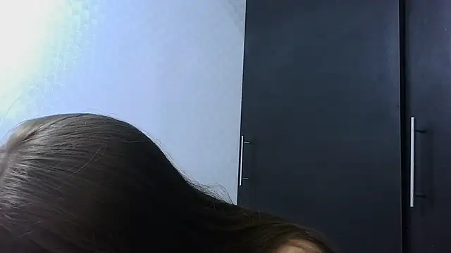 HellenMiyer1111's Live XXX Chat