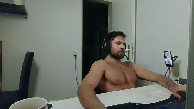 alpha-hunk Chat XXX live