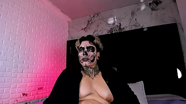 CasperMilersのライブXXXチャット