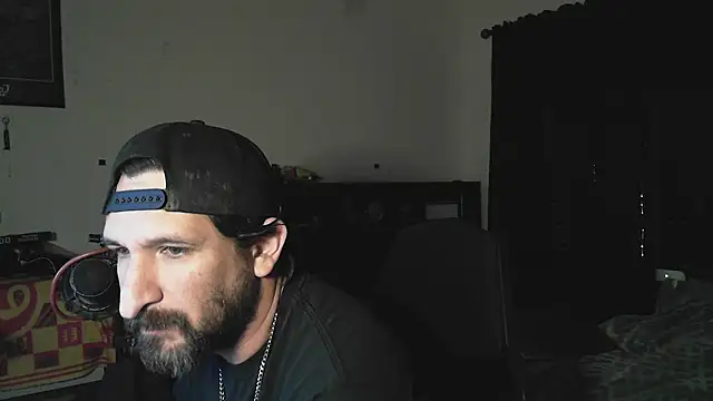 Chat +18 de DevilPup75_ ao vivo