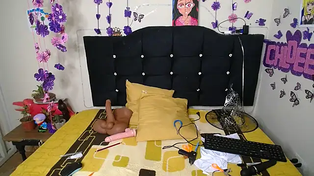 Candy_chloee: онлайн-секс-чат