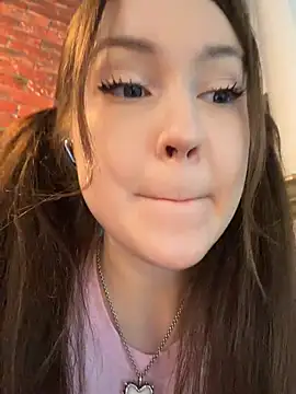 Peachy_Dream élő XXX-chatje