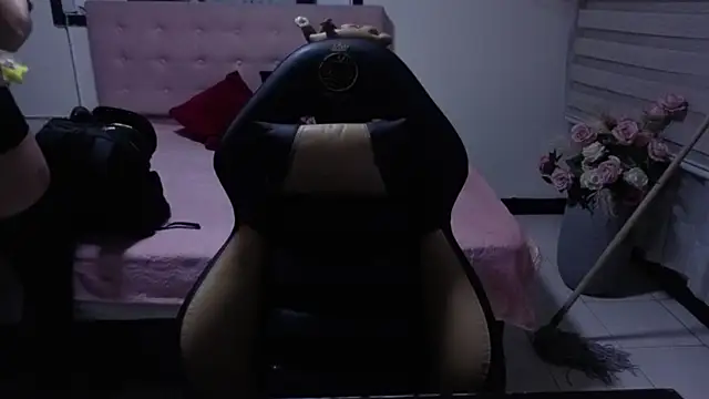 Sara_valderrama_のライブXXXチャット