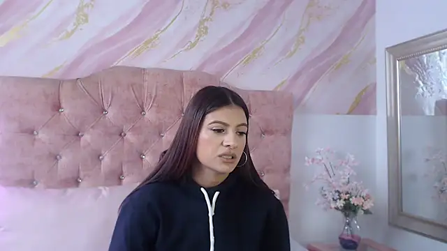 Abril_Squirt's Live XXX Chat